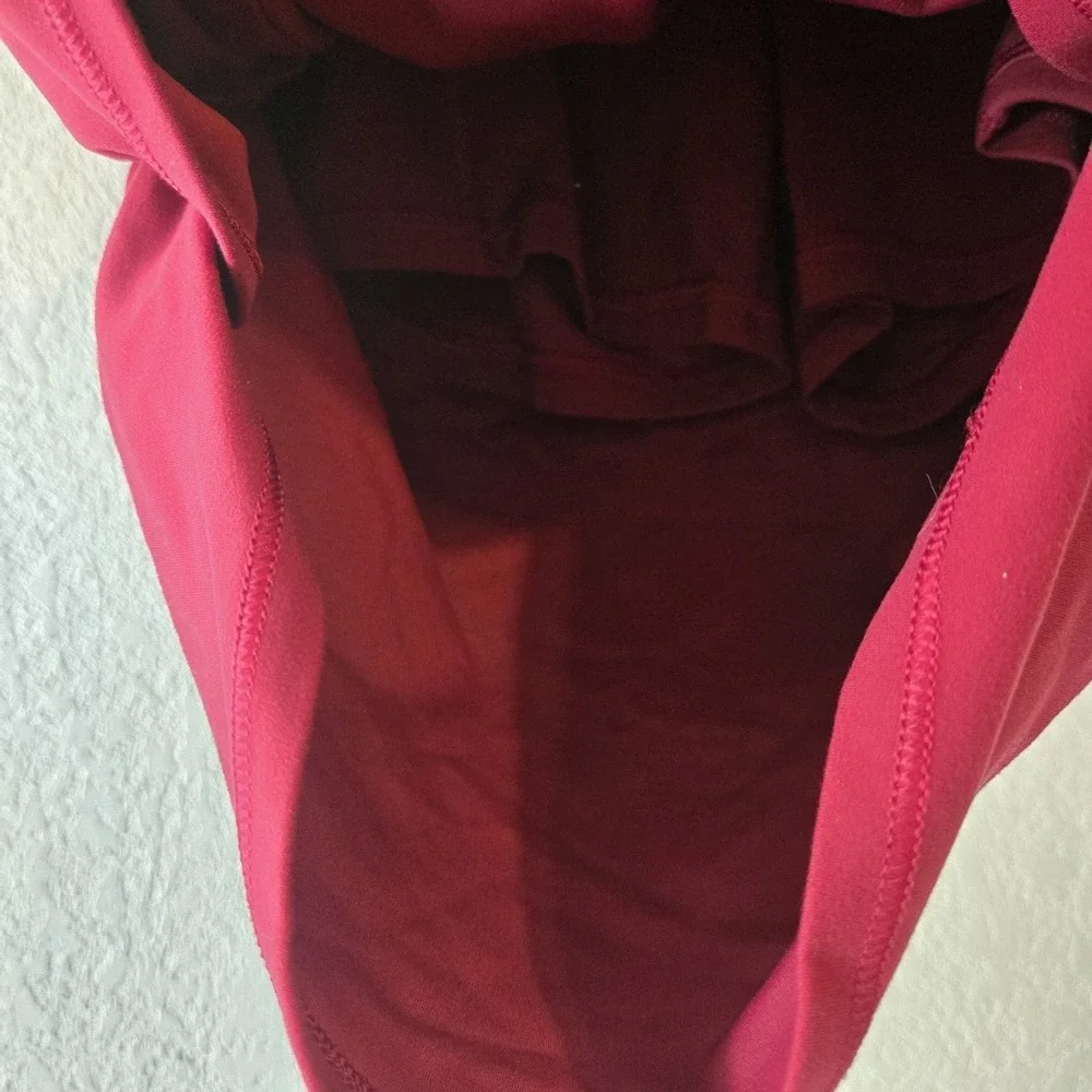 Athleta Red Ruched Skirt Womens Small Athletic Stretch Pull On Activewear - Picture 8 of 10